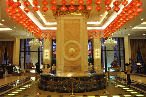 grand emperor casino macau.